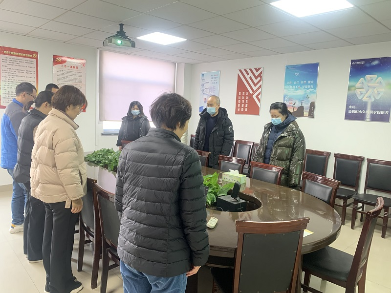 沉痛哀悼深切緬懷江澤民同志